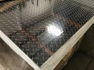 China Bright Aluminum Diamond Plate / Mirror Finish Checker Anti Skid Plate for sale