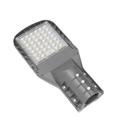 China ROAD IP66 Aluminum Outdoor Waterproof SMD Smart LED Street Light for sale