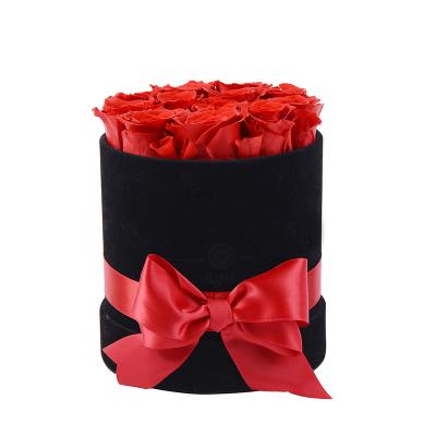 China Custom Real Preserved Rose Culinan Low MOQ Everlasting Rose Preserved Roses With Round Handle Gift Boxes for sale