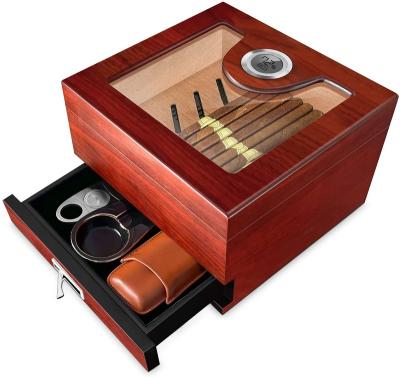 China Wholesale Empty Cedar Wood Cigar Humidor Handcrafted By Logo 25-50 Humidor Cigar Box Handmade Custom Cigars for sale