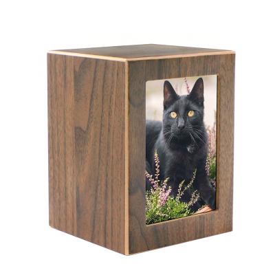 China Custom Made Freestanding Wooden Pet Caskets Memorial Coffin Dog Cat Dog Cat Cremation Stored Funeral Supplies for sale