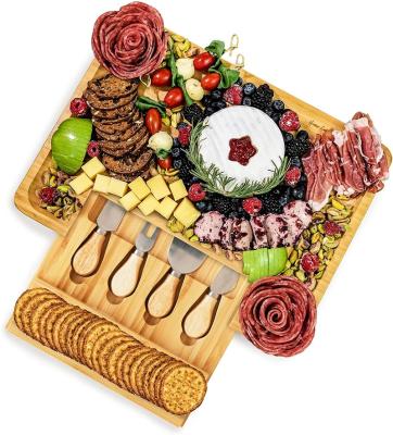 China Large Wooden Cheese Tray Gift Tray Wine Meat Bamboo Cheese Board Wooden Unique Charcuterie Viable Boards for sale