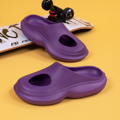 China Cushioning New Design 2022 Most Fashion Sole Rubber Slide Sandals Anti-Slip Slippers For Men for sale