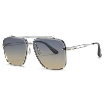 China Sunlight 2021 Hot Sale Metal Frame Fashion Street Sale Gradient Sunglasses For Men for sale