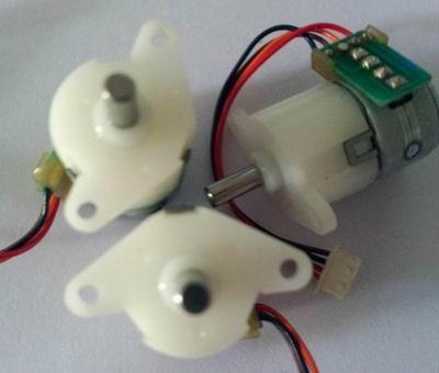 China Plastic Precision Stepper Motor , Waterproof 12 Volt DC Stepper Motor for sale