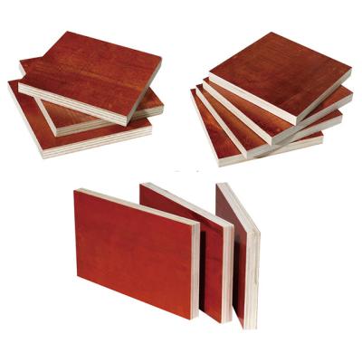 China Contemporary Red MR E0 3 Ply Panel Film Faced Pine Poplar Sheet Panel 18mm Plywood for sale