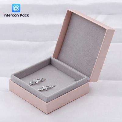 Cina Il pendente Ring Earring Small Jewelry Packaging inscatola il quadrato modella la vernice UV in vendita