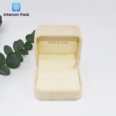 Cina Poliuretano di Flip Small Jewelry Packaging Boxes che si affolla il contenitore di gioielli della copertura superiore del panno in vendita