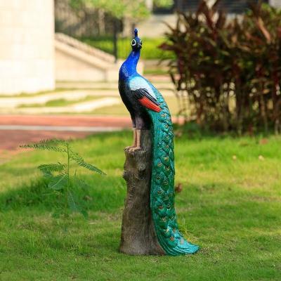 China Animal Peacock Art Decorations Modern Fiberglass Good Quality Carving Resin Sculpture for sale