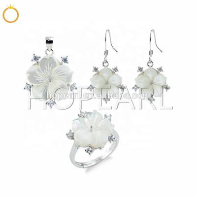 China Sterling Silver SSET224 Pearl Mountings 925 Sterling Silver White Shell Big Flower Ring With Earring With Dangle Findings for sale