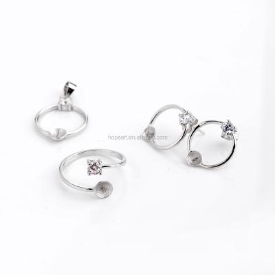 China Sterling Silver SSET230 Jewelry Set Silver Zircon 925 Ring With Earring With Pearl Dangle Findings for sale