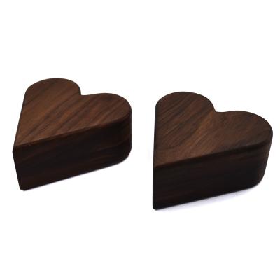 China Jewelry Gifts Packaging I Love You Wooden Gift Box Heart Shaped Walnut Jewelry Packaging Box For Wooden Gifts And Crafts for sale