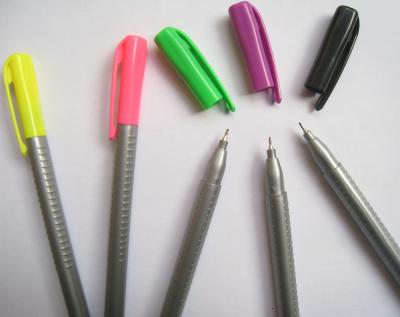 China fine tip triangular fineliner pen,triangular fineliner marker pen for sale