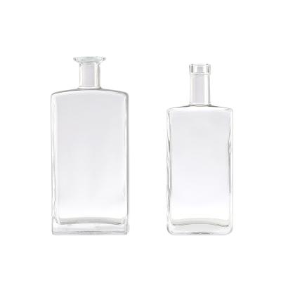 China Beverage factory direct sales clear whiskey glass flat bottle with square shape bottle for sale