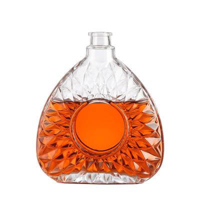 China High End Empty Whiskey Bottle Glass Bottle 750ml Brandy Liquor Bottle Factory Direct Sales Packing Brandy Whiskey Liquor Glass Bottle thin for sale