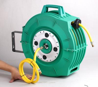 China Flexible Auto Rewind Wall Mounted Flexible Air Hose Reel With Expandable PVC Hose for sale