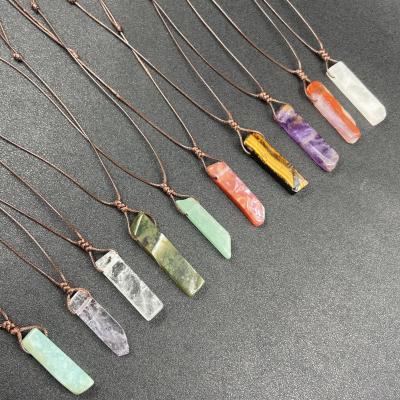 China Fashionable Luxury Crystal Necklace Wholesale Women's Fashion Male Crystal Necklace for sale