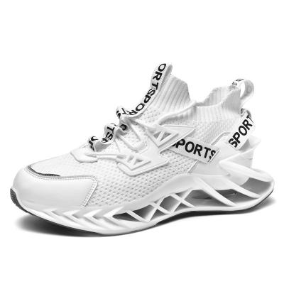 China Fashion Trend Made In China Breathable Anti-Slippery Men's Sport Casual Shoes For Basketball for sale