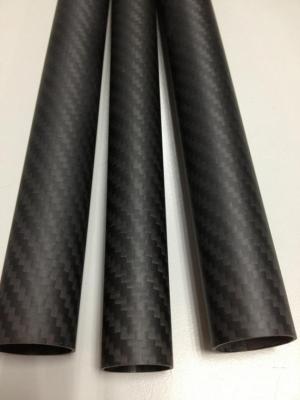 China Kleine OD Ronde Composite Carbon Fiber Tube Booms 9mm 10mm 11mm 12mm 14mm 15mm 16mm Te koop