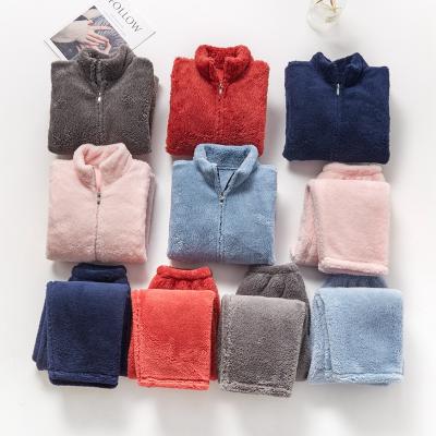 China Thermal Fleece Zipper Sleepwear Factory Womens 2pcs Super Soft Coral Pajama Set for sale