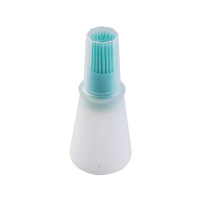 China Sustainable Silicone Oil Bottles Pastry Baking Sprinkling BBQ Brush With Plastic Lid for sale