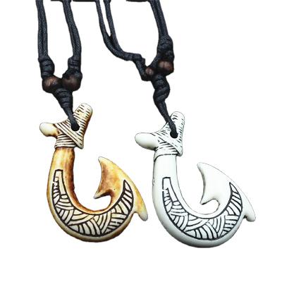 China Wholesale Vintage Resin Carved Maori Fish Hook Pendant Necklace Tribal Jewelry New Zealand Necklaces for sale