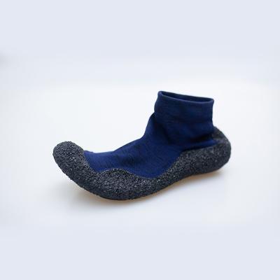 China Fashion\Comfortable\Goods\Logo Neoprene Barefoot Beach Shoes Customized Comfortable Non-slip Breathable Aqua Yoga Socks Water Shoes Quick Dry for sale