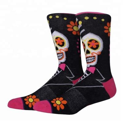 China 200 Needle Novelty Skull Design Antibacterial Premium Crazy Skateboard Socks for sale