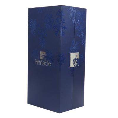 China Handmade Blue Liquor Packaging Two Glasses One Bottle 2 Piece Hinged Gift Box Te koop