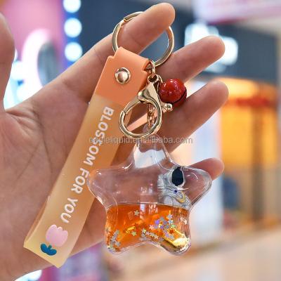 China Fashion Plastic Handmade 3D Astronaut Keychain Luxury Floating Star Shape Liquid Keychain Keyring Gift For Man Friend for sale