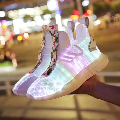 China Fashion Light Interesting Light Shoes Fashion Upper Light Fiber Optic Light Shoes With Party And Dancing for sale