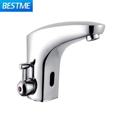 China Brass Material Automatic Sense Faucets Motion Sensor Bathroom Basin Faucet for sale