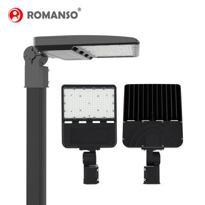 China ROAD New Design Energy Efficient Area Light 200W 140LM/W 3000K-6000K IP66 LED Shoe Box Light for sale