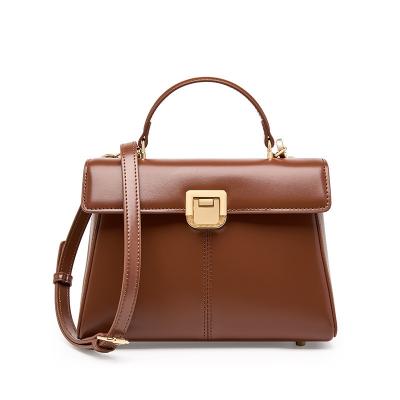 China 2023 Fashion Hot Sale Texture Women's Solid Messenger Bags Soft Genuine Leather Trim Handbags For Ladies Niche Casual Designer Shoulder Bags for sale