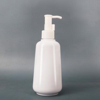 China Canton Bottle 120ml 250ml Plastic Clear Matte Clear Custom Lotion Bottle Shampoo Bottle Silk Screen for sale