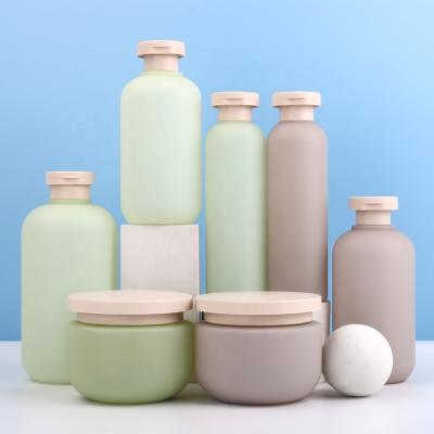 China Household Products Frosted Shampoo Bottle 200ml 300ml Shampoo And Conditioner Bottles Empty HDPE Cosmetic Bottles for sale