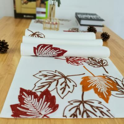 China Cheap Embroidery 100% Polyester Bleached Table Runner Fall Runner Table Runner for sale