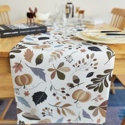 China Embroidery Dining Custom Printed Polyester Table Runner for sale