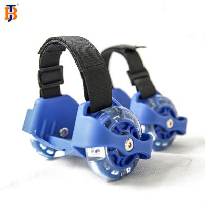 China Fashion\Wheel Shoes Ignition Roller Skates Adjustable Flashing Flashing Roller Comfortable\Fashion Durable Goods For Kids for sale