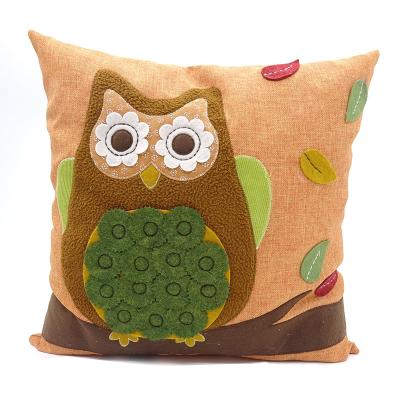 China Custom T/C Fabric Pillow 41x41cm Autumn Pillow Cushion / Decorative Pillow With Owl Pattern for sale