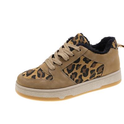 China Wholesale High Quality Fashion Casual Shoes Thick Sole Sneaker Cushioning For Women for sale