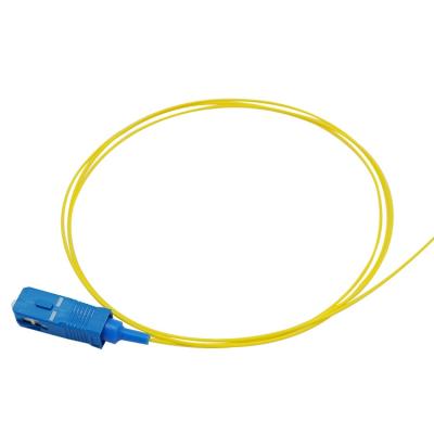 China FTTH Fiber Optic Pigtail SC/UPC SM 9/125 1m 1.5m 0.9mm G652d G657A PVC LSZH Fiber Optic Pigtail for sale