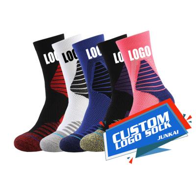 China Breathable Custom Sports Athletic Men Socks Design Gym Workout Socks With Custom Logo for sale