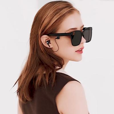 China Smart Sunglasses 2021 Men Women Polarized Square PC Smart Sunglasses Earphone Sun Glasses 003 for sale