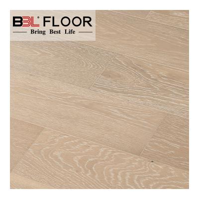 China Traditional Jiangsu Barrel 2 Layer HDF Core With Wood Veneer 400-1200mm Engineered White Oak Wood Flooring for sale