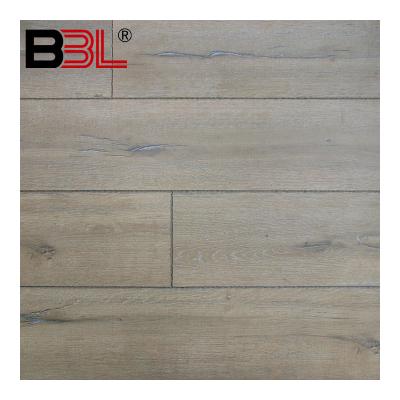 China Contemporary New Type V-Groove With Water Resistance Hdf Paint Wood Flooring Laminate Flooring for sale