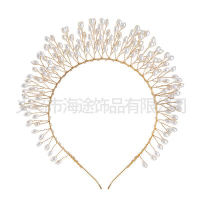 China Hand-woven pearl luxury vertical border crown newcomer bride and bridesmaid crown wedding banquet headdress accessories for sale