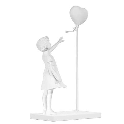 China Artificial heart balloon and flying girl inspired by Banksy illustration modern sculpture decoration statue home decoration large for sale