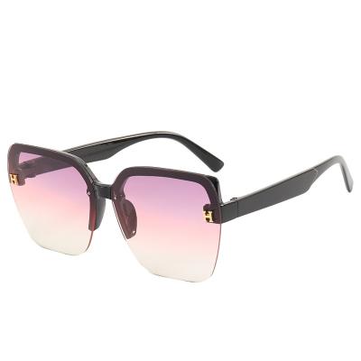 China Fashion Sunglasses Women Big Sunglasses Factory Wholesale UV Protection Sun Glasses for sale