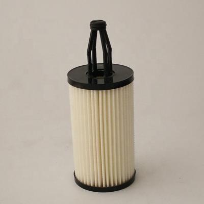 China The car spare parts the oil filter lubricant filter A2761840025 A2761800009 E129H D222 HU 7025 z GLK350 for sale